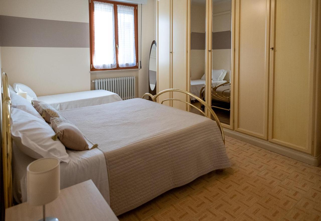 Cinzia'S Holiday Home ديسينسانو ديل غاردا المظهر الخارجي الصورة