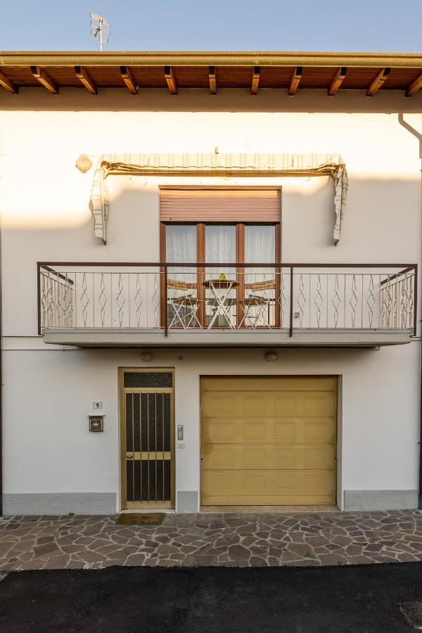 Cinzia'S Holiday Home ديسينسانو ديل غاردا المظهر الخارجي الصورة